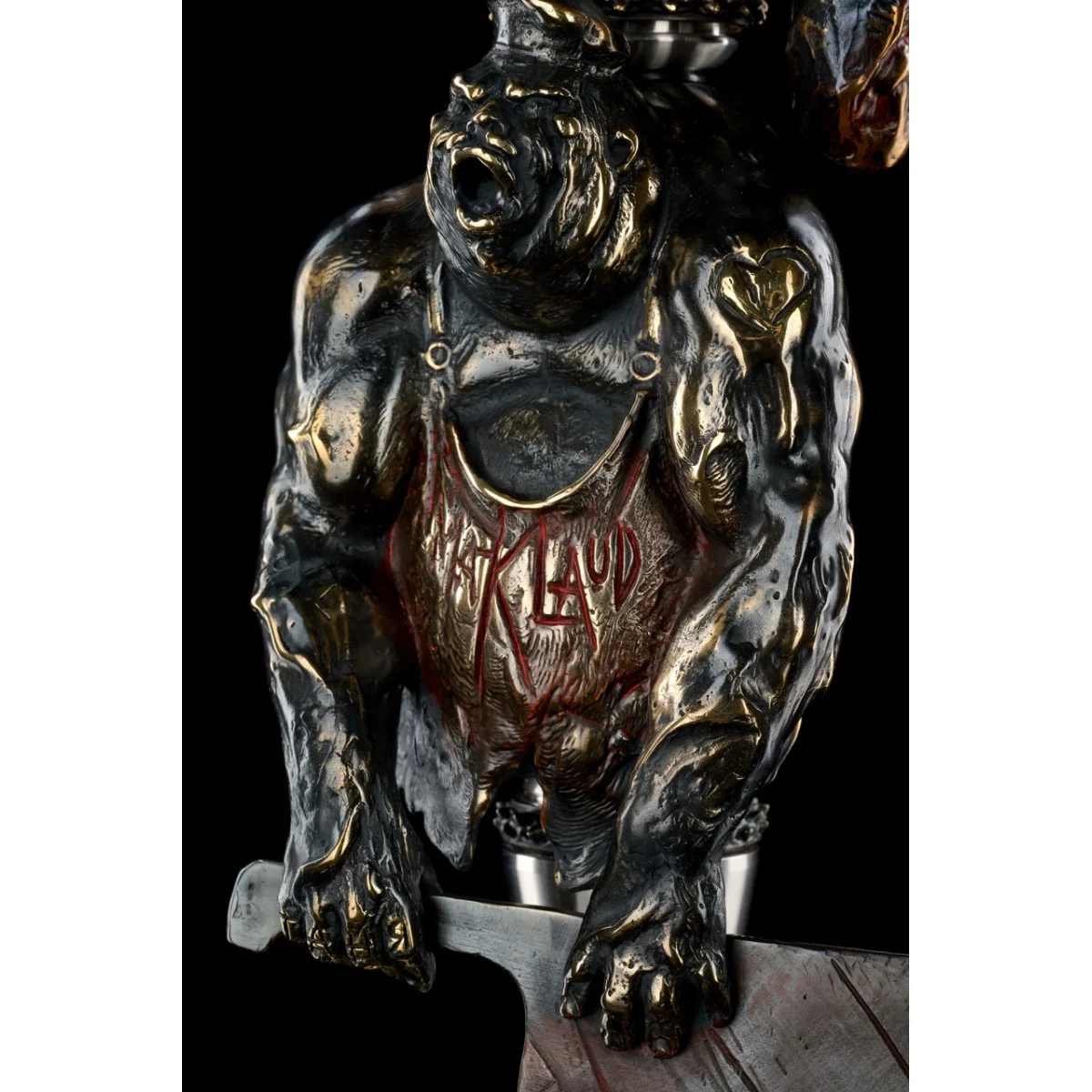 Chicha Maklaud Blood Master