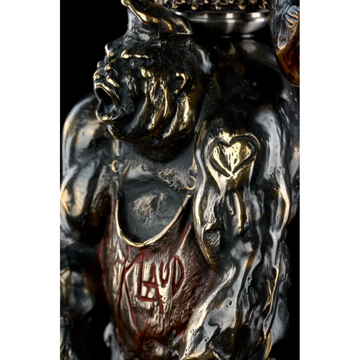 Chicha Maklaud Blood Master